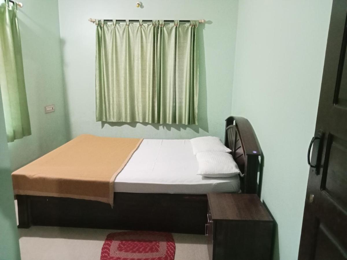 Krupa Homestay Madikeri Esterno foto